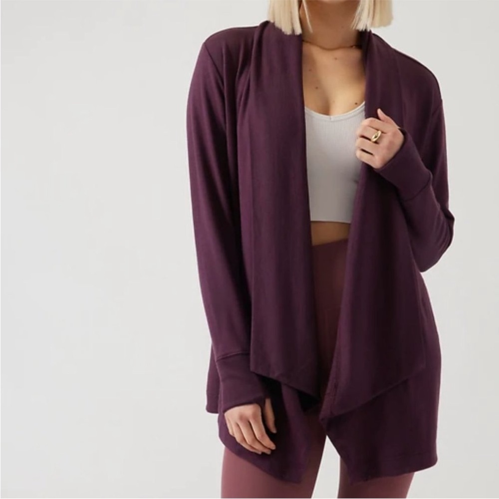 ATHLETA SPICED CABERNET POCKETS NIRVANA PRANAYAMA RESTORE WRAP CARDIGAN